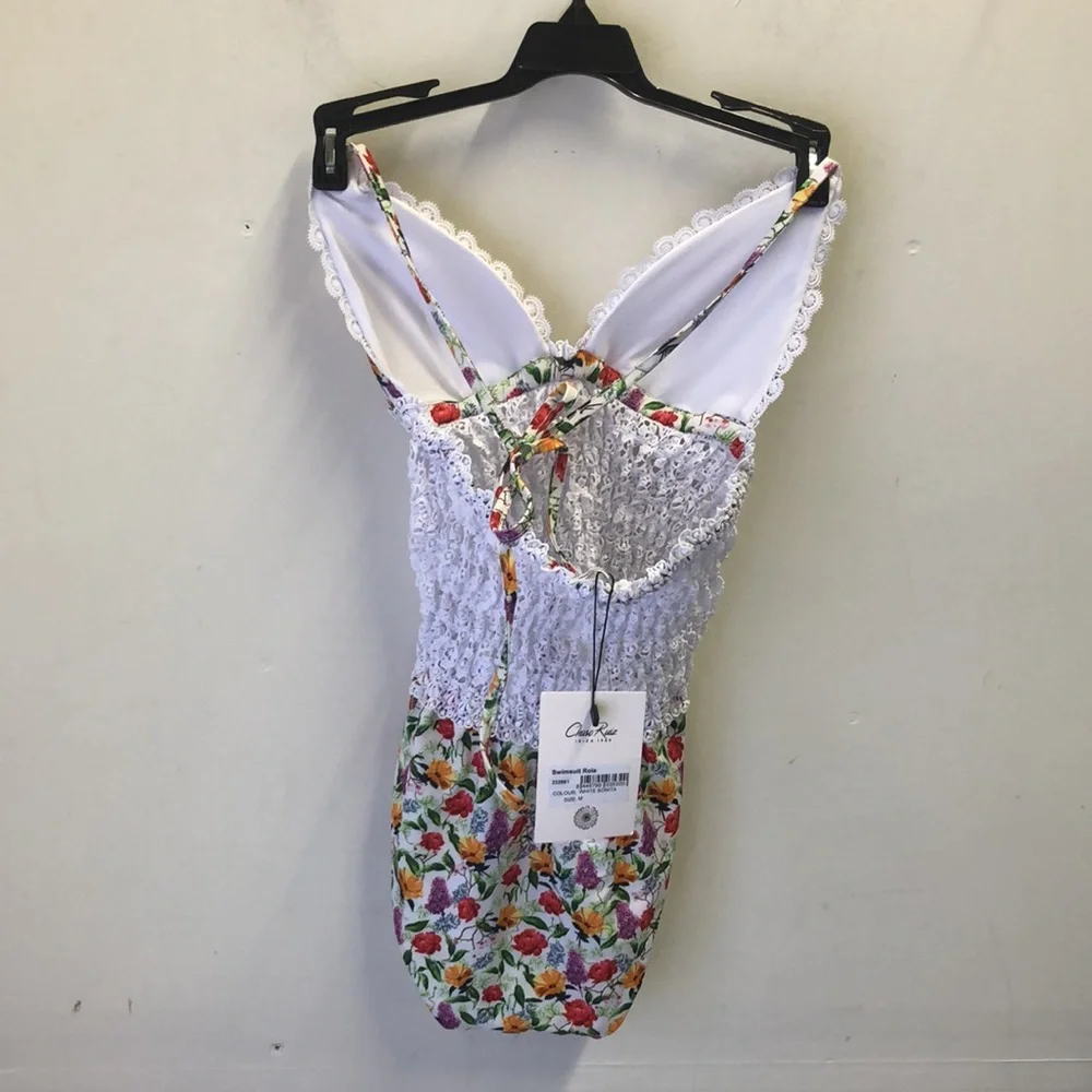 Charo Ruiz Ibiza Rola One Piece